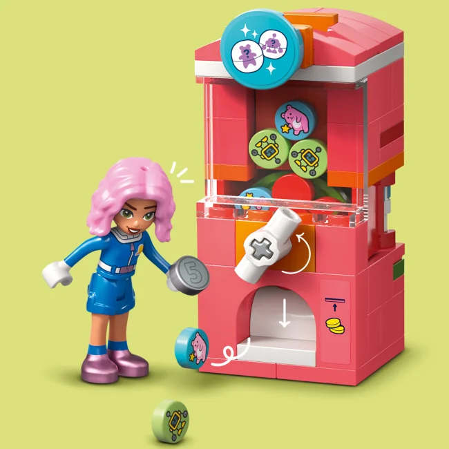 42674 Sarjakuva‑ ja pelikauppa