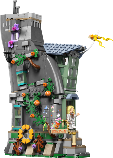 76467 Luna Lovegoodi maja