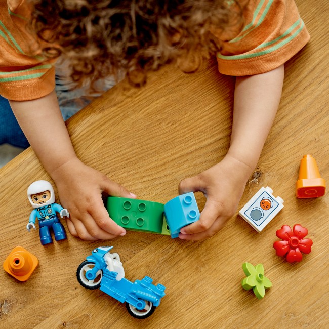 10471 Sinine politseimootorratas