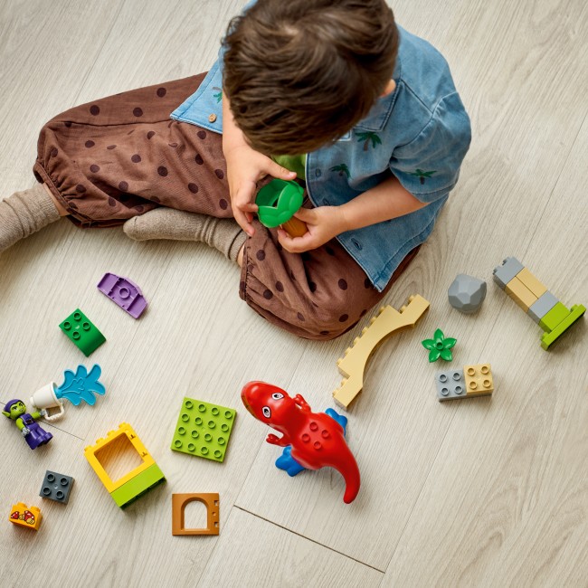 10463 Dinozaurs Spidey-Rex pret Zaļo Goblinu