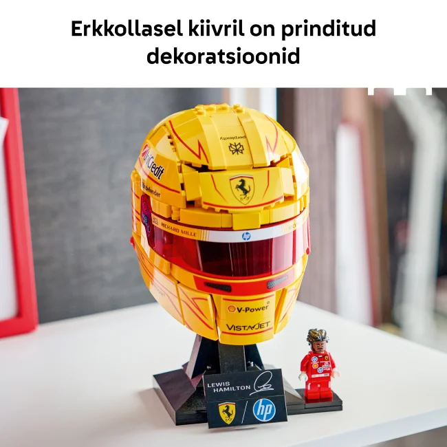 43022 Шлем Льюиса Хэмилтона Scuderia Ferrari HP