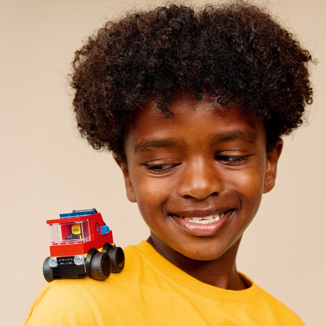 60482 Braucamie – Ugunsdzēsēju auto