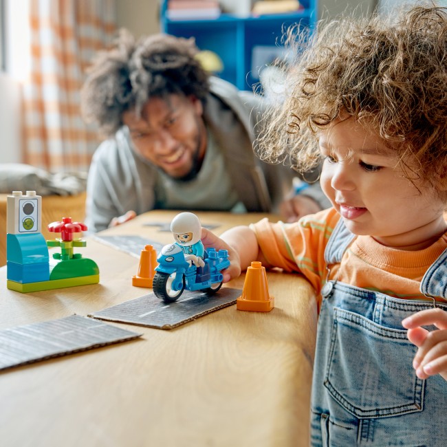 10471 Sinine politseimootorratas