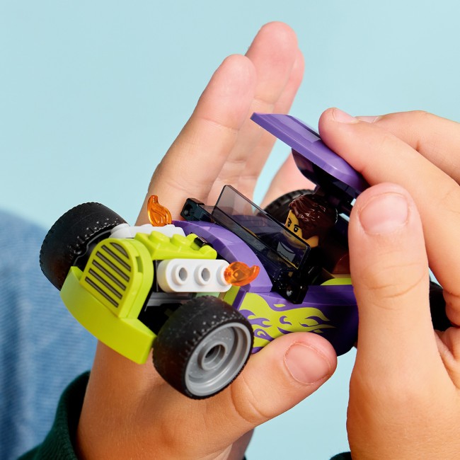 60485 Lieljaudas auto