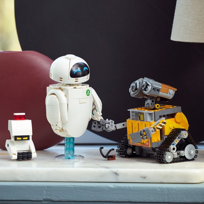 43279 Wall-E ja Eve