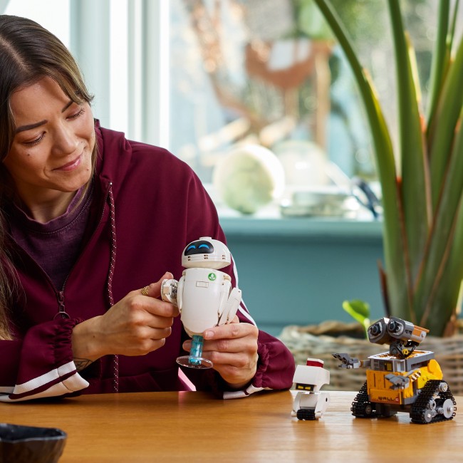 43279 Wall-E ja Eve
