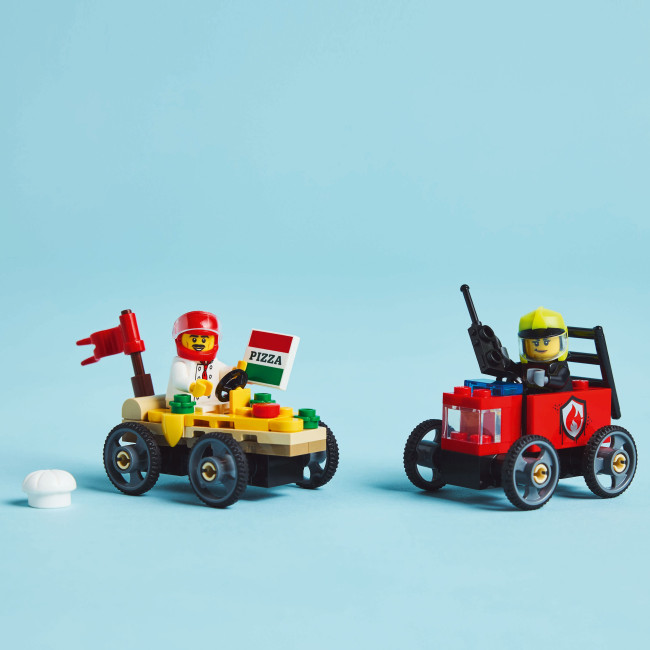 60458 Pizza-auto vastaan  paloauto – kilpa-autopakkaus