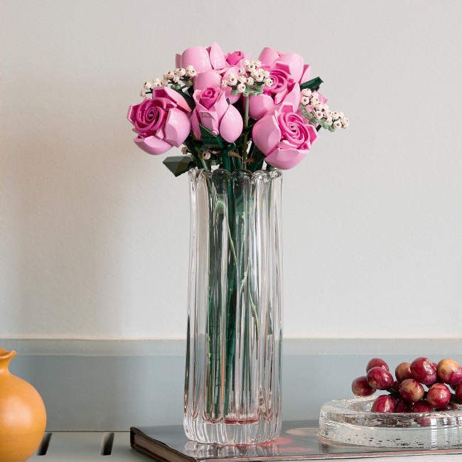 10374 Roosa roosikimp