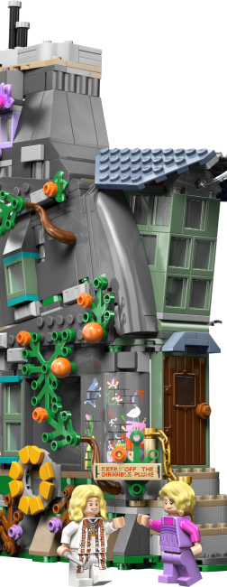 76467 Luna Lovegoodi maja