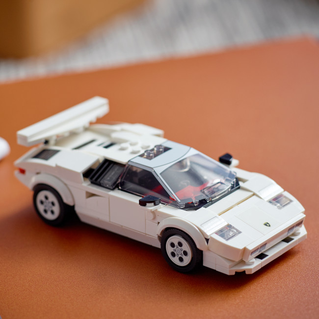 76908 Lamborghini Countach