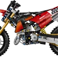 42238 LEGO Technic Ducati Desmo450 MX Factory ‑moottoripyörä