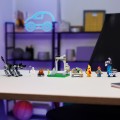 77075 LEGO Fortnite Peely ja Sparkplugi laager