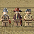 77012 LEGO Indiana Jones Hävittäjälentokoneen hyökkäys