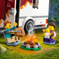 60454 LEGO  City Seikkailulomalaisten matkailuauto