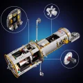 11382 LEGO Icons Hubble-avaruusteleskooppi
