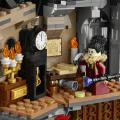 11383 LEGO Icons Pormestarin kartano