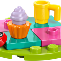 11201 LEGO Bluey Blueyn ja Katin hupihetket leikkikentällä