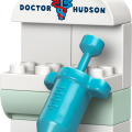 10456 LEGO DUPLO Disney TM Makvīna vizīte Doc garāžā