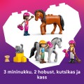 42688 LEGO  Friends Hobusetall ja ratsakool