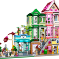 42670 LEGO  Friends Heartlake Cityn asunnot ja liiketilat