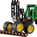 42218 LEGO Technic John Deere 1470H ratastega harvester