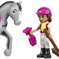42688 LEGO  Friends Hobusetall ja ratsakool