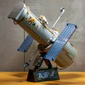 11382 LEGO Icons Hubble-avaruusteleskooppi